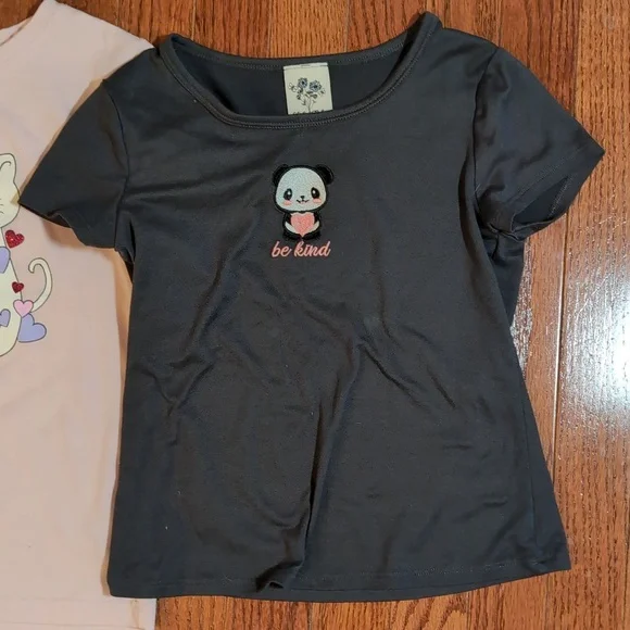 Girls Size 7/8 Clothing Bundle T-shirts Long Sleeves Shorts & Pants - Picture 4 of 16